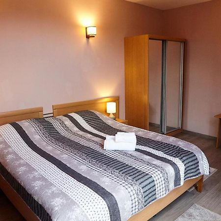 Apartament Rozelor Μπρασόβ Εξωτερικό φωτογραφία