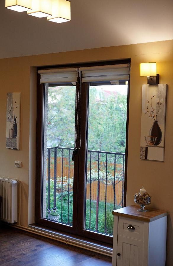 Apartament Rozelor Μπρασόβ Εξωτερικό φωτογραφία